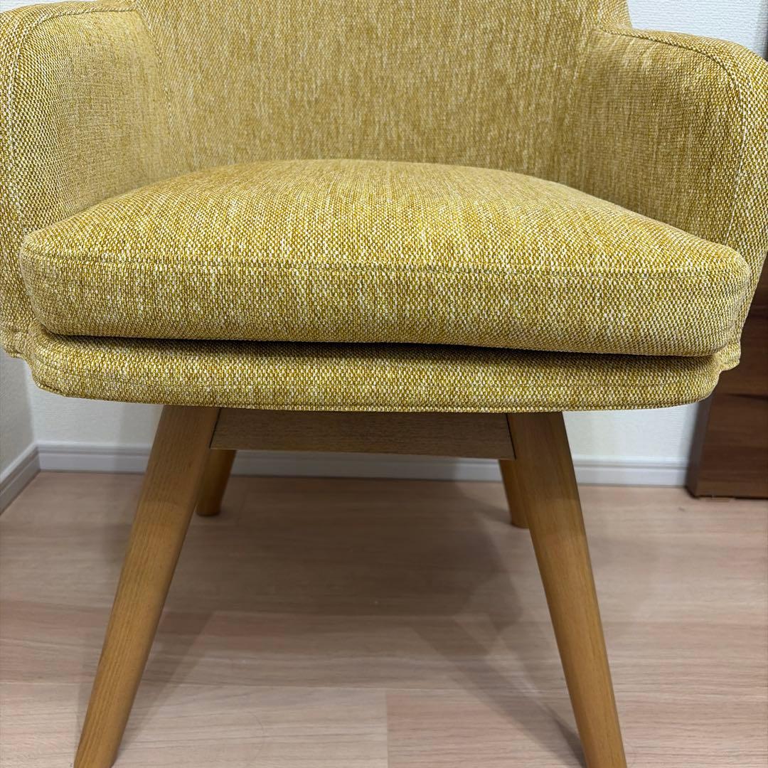 【azu】unico PIIVO(ピーヴォ)チェア　イエロー