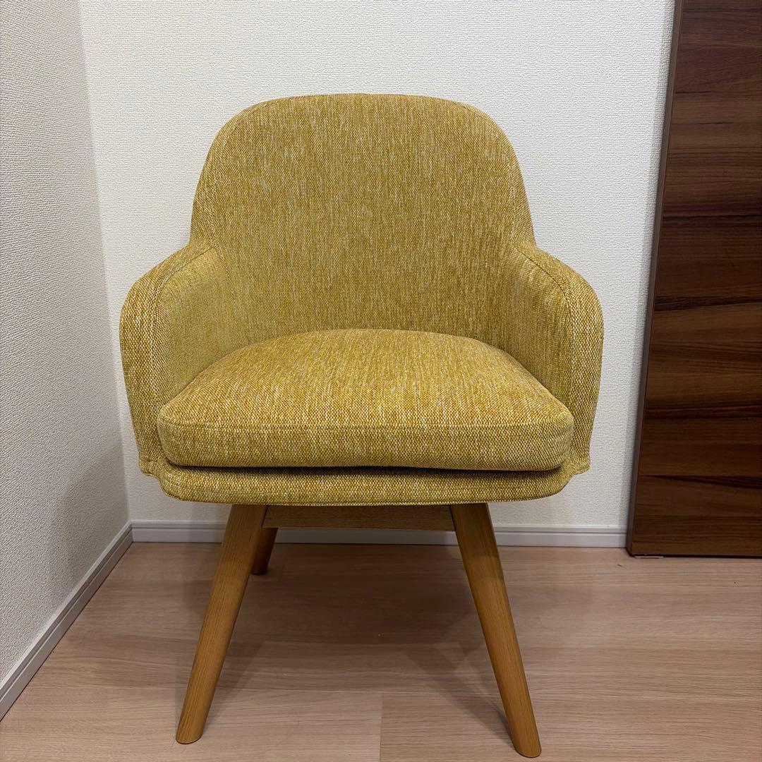 【azu】unico PIIVO(ピーヴォ)チェア　イエロー