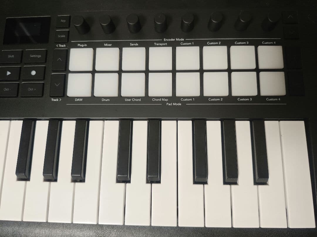 DTM・DAW Launchkey Mini 25 MK4