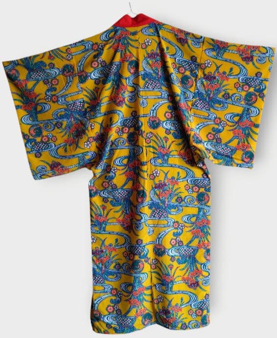 **sa-さん**①紅型模様　着物（裏地なし）　琉球舞踊　沖縄　民謡