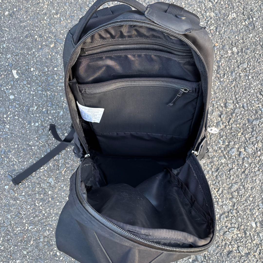 Arc’teryx ARRO16 バックパック リュック 金刺繍 廃盤