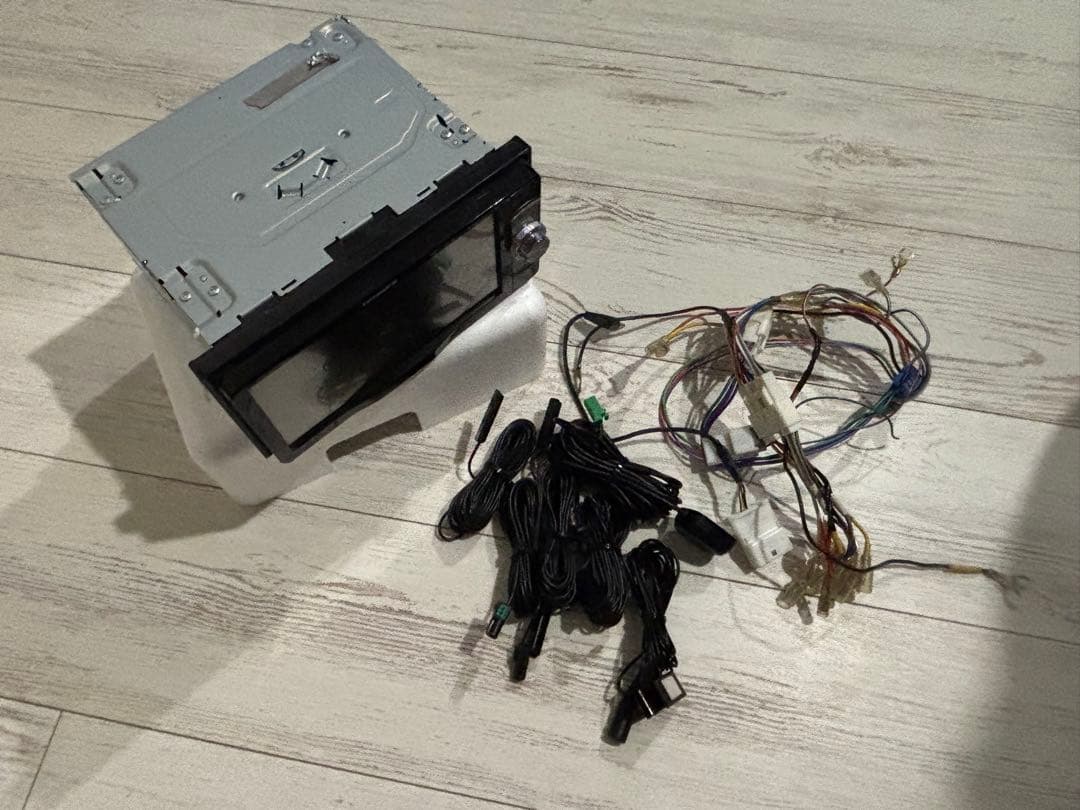 Pioneer carrozzeria カーナビ　AVIC-RW901