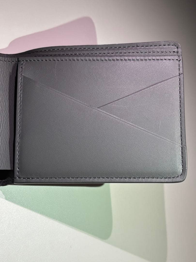 【さらに値下げ】LOUIS VUITTON ポルトフォイユ・ミュルティプル