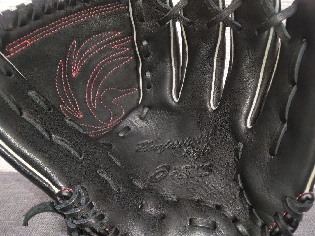 ASICS少年軟式ピッチャー用グラブ　ダルビッシュ有モデル