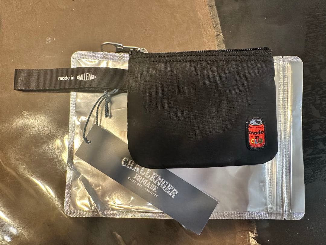 made in challenger ポーチ 旗艦店限定 new balance