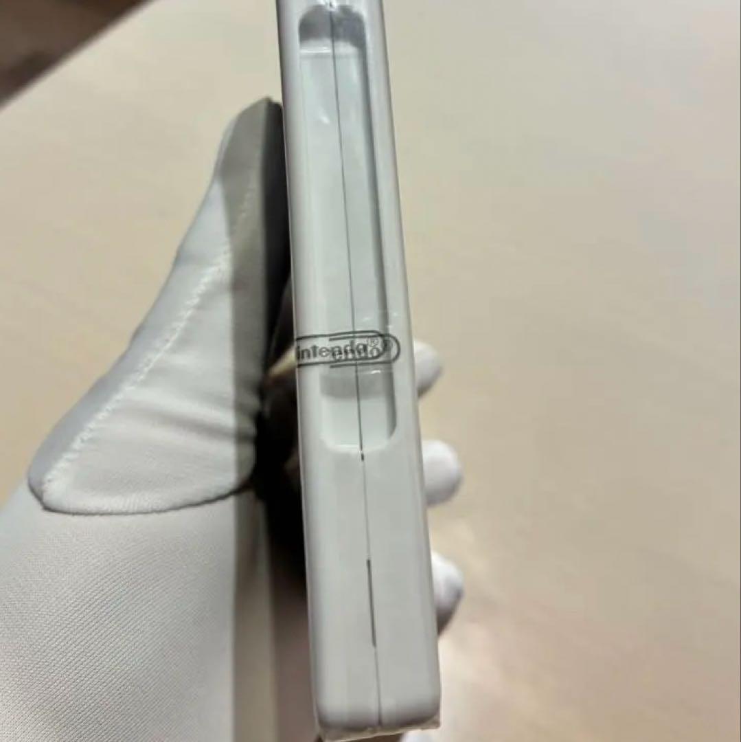 新品未開封 ルーヴル美術館 現地販売 3DSソフト 日本国旗 任天堂シュリンク