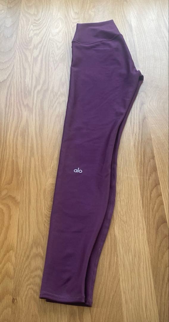 alo ハイウエスト エアリフトレギンス ダークパープル サイズS