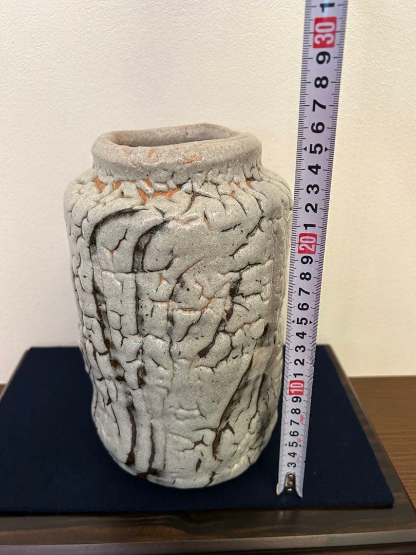 清水卯一作　蓬萊鉄斎波紋　壺