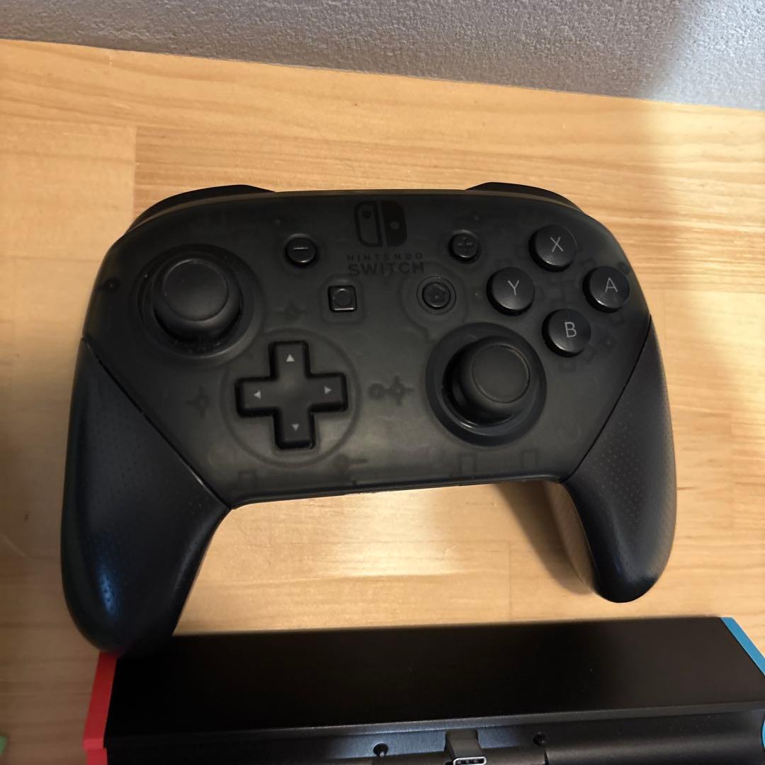 Nintendo Switch 本体 + プロコントローラー + 付属品