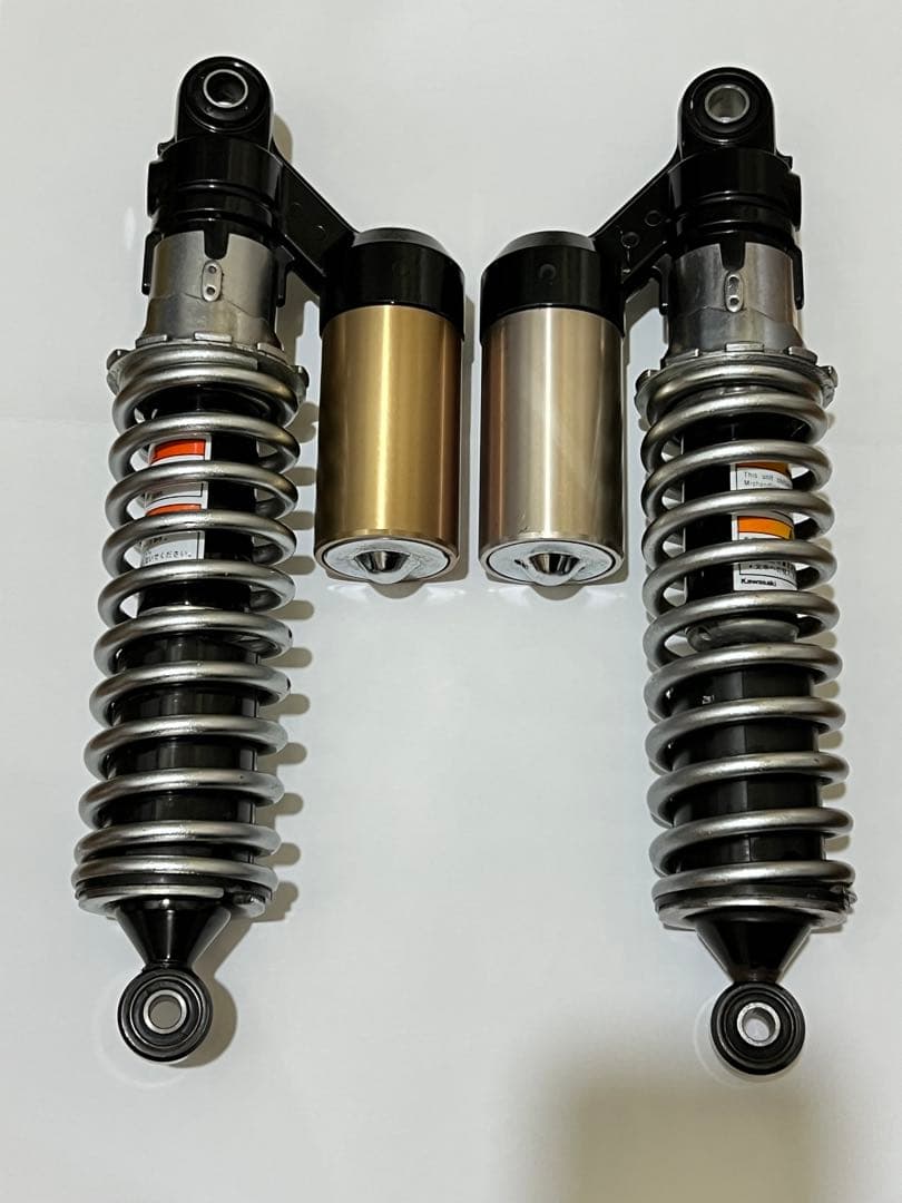 ゼファーχ 純正リアサスペンション