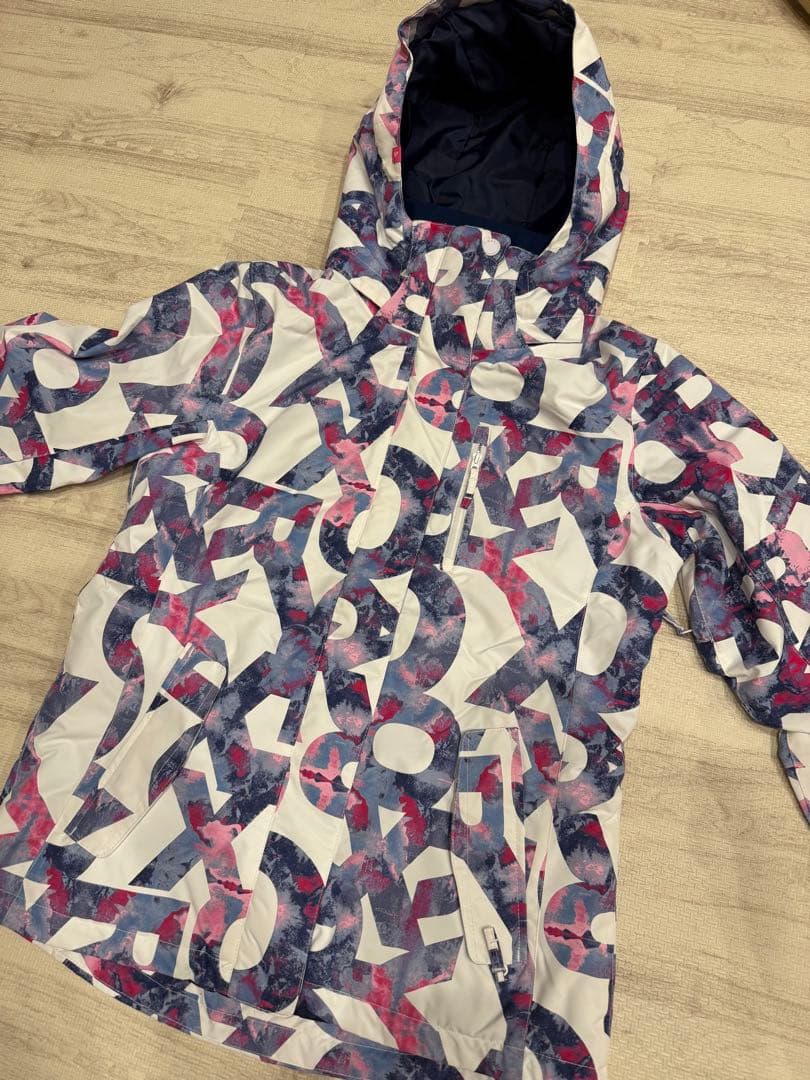 ROXY スノーボードウェア(上下) ニット帽 手袋付き お得な4点セット