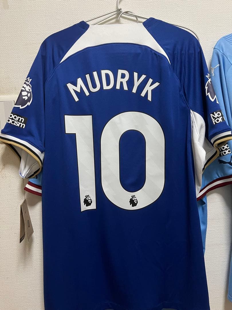 ムドリク　ユニフォーム　ホーム