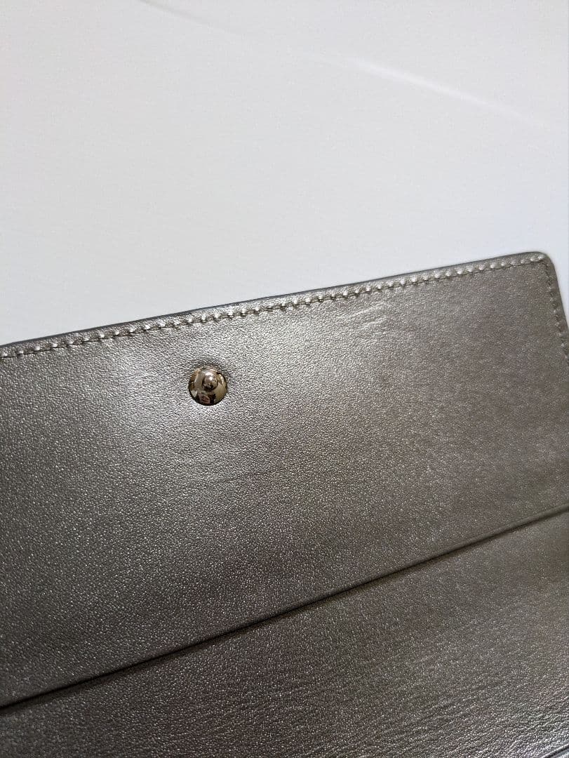 新品未使用 マンハッタナーズ 長財布 かぶせ マンハッタンの空飛び猫