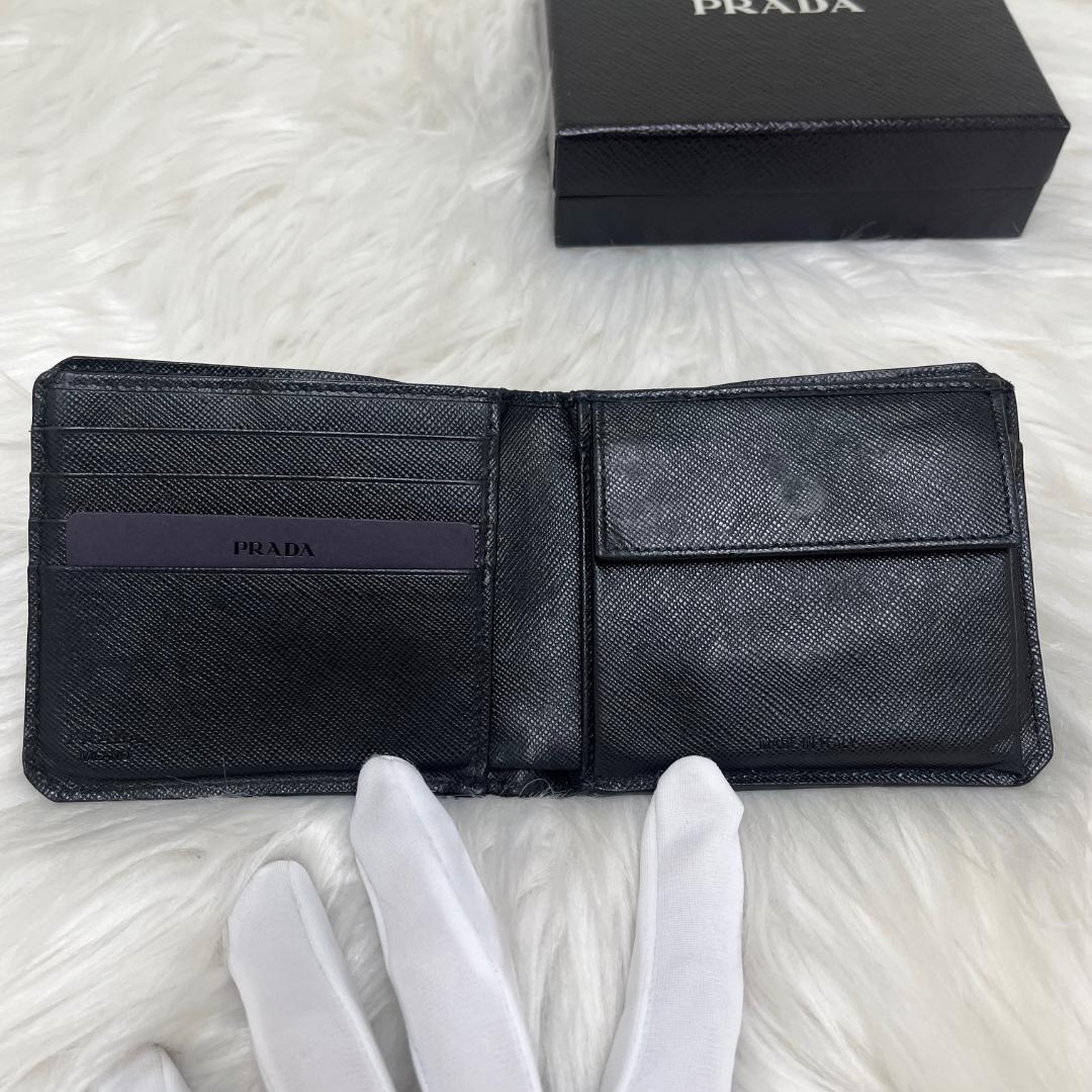 プラダ　PRADA サフィアーノ 二つ折り財布 フィアーノレザー 黒