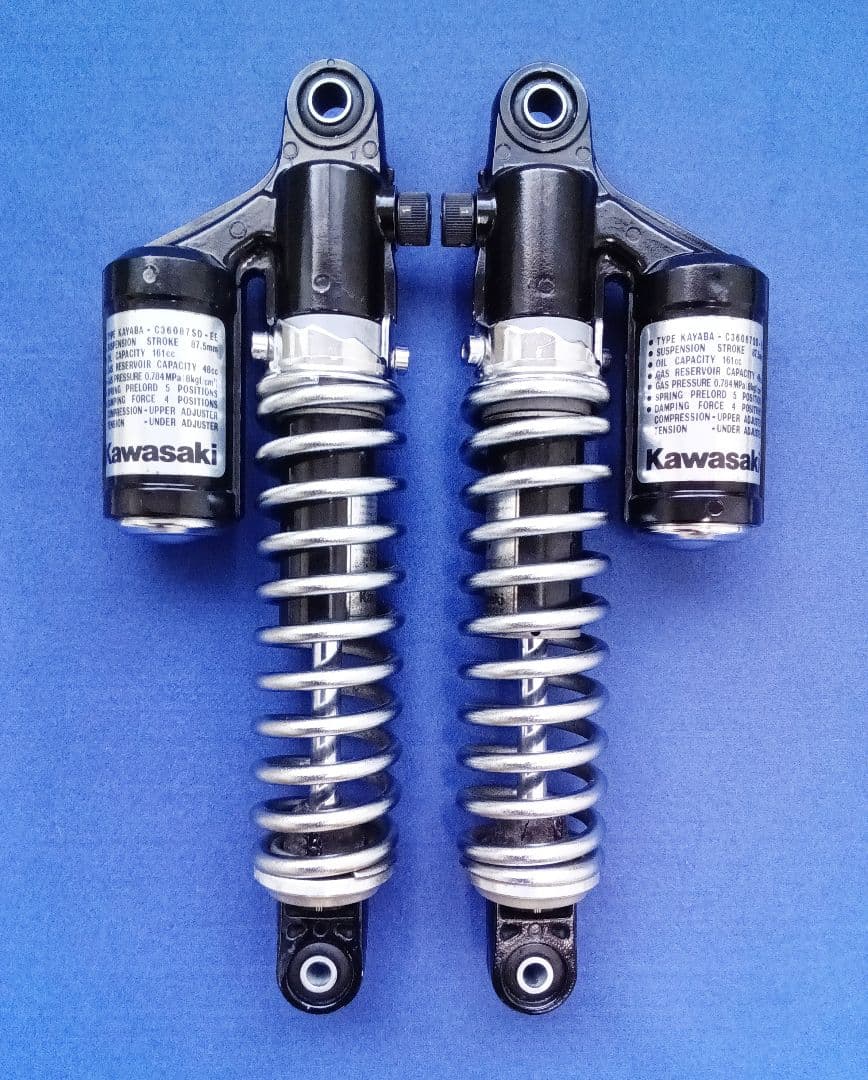 美品/ゼファー1100/ファイナルエディション/純正/リアサス/左右/希少