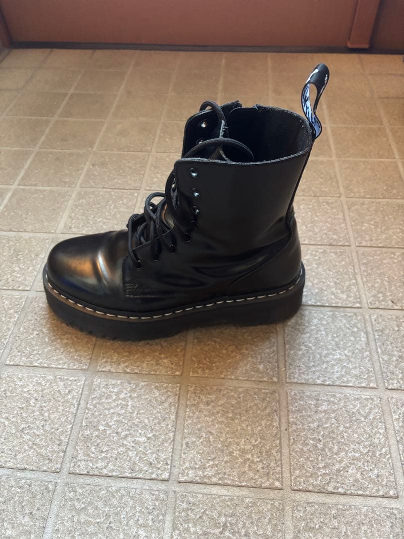 Jadon ホワイトステッチ8ホールブーツ UK8