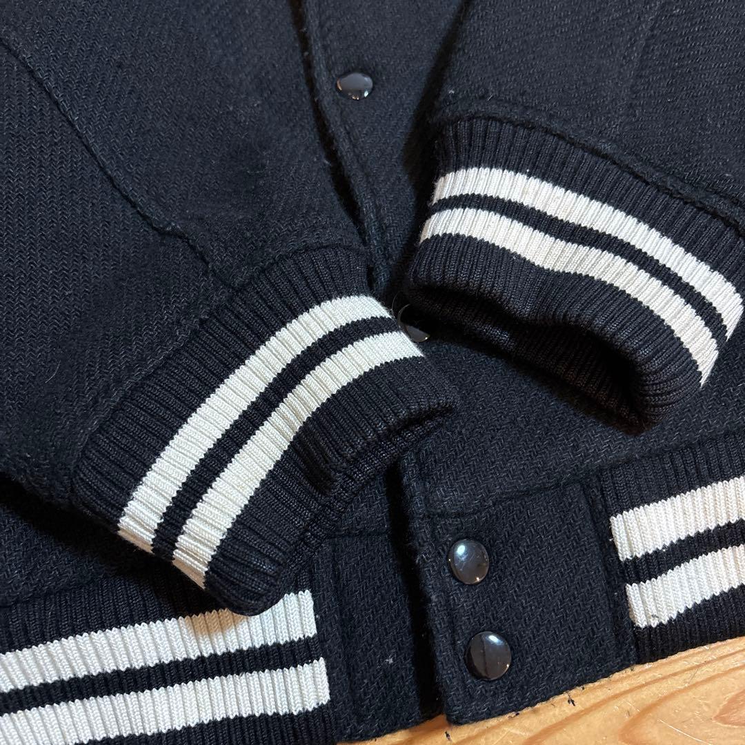 【美品】Carhartt カーハート スタジャン バーシティジャケット