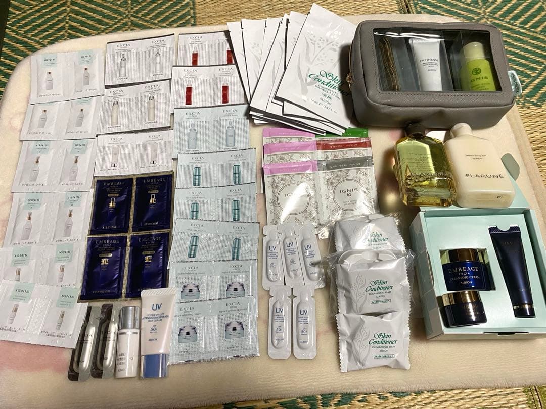 アルビオン　アンベアージュ　エクシア　イグニス　美容液　日焼け止め　パック