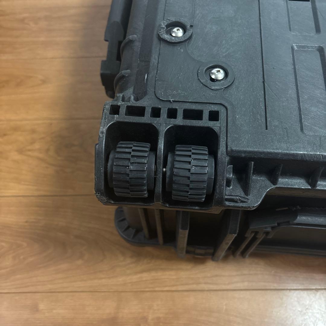 米軍放出品　PELICAN CASE 1650 ブラック　送料無料