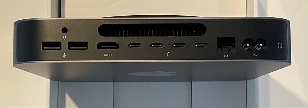 Mac mini i7 6C 32GB 512GB￼ SSD 10Gbps