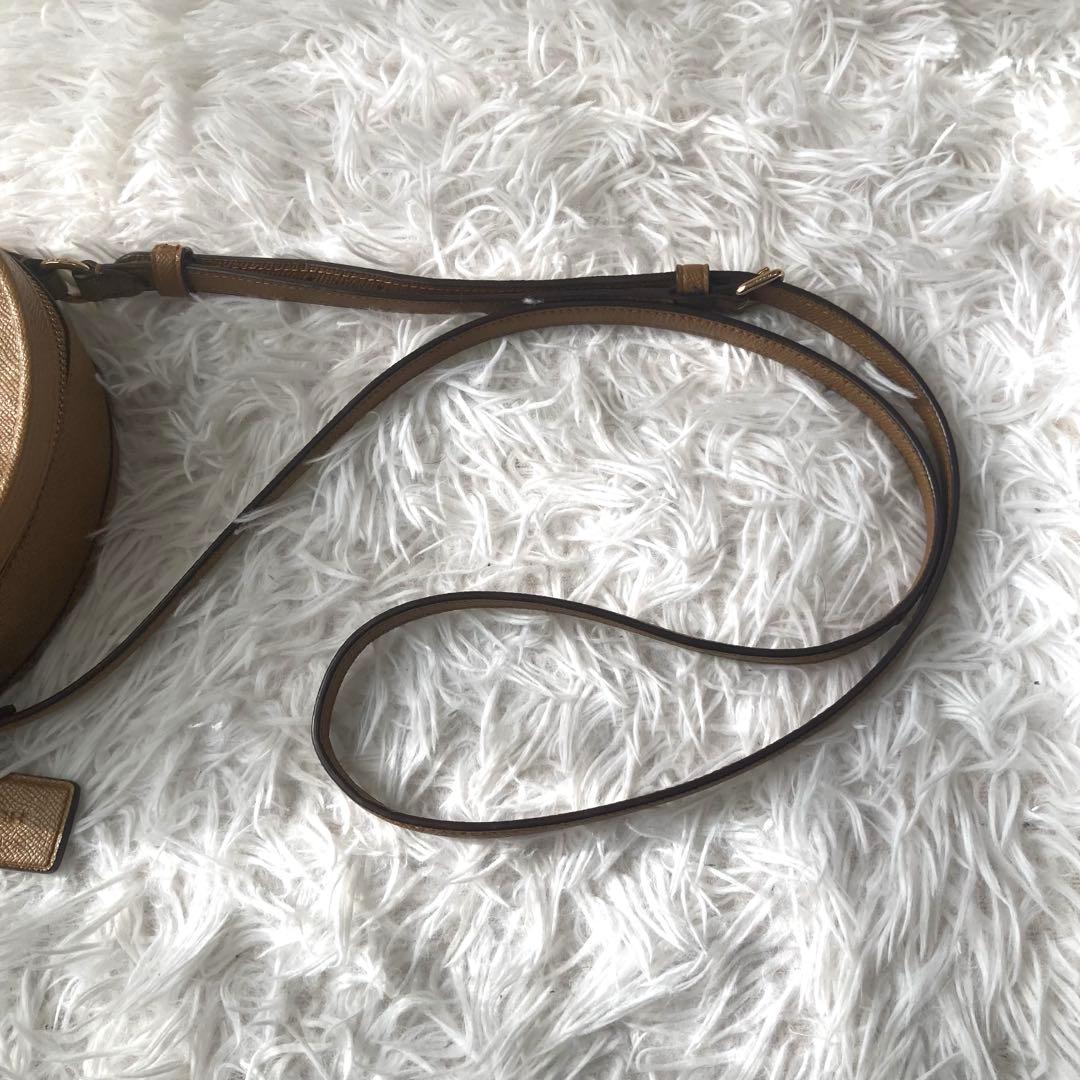 未使用級　現行　コーチ　ショルダーバッグ　キャンティーン　クロスボディ　レザー