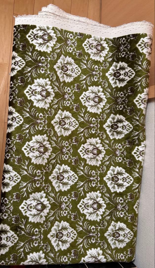 生地 トラック内装 新格子 約135cm×550cm グリーン