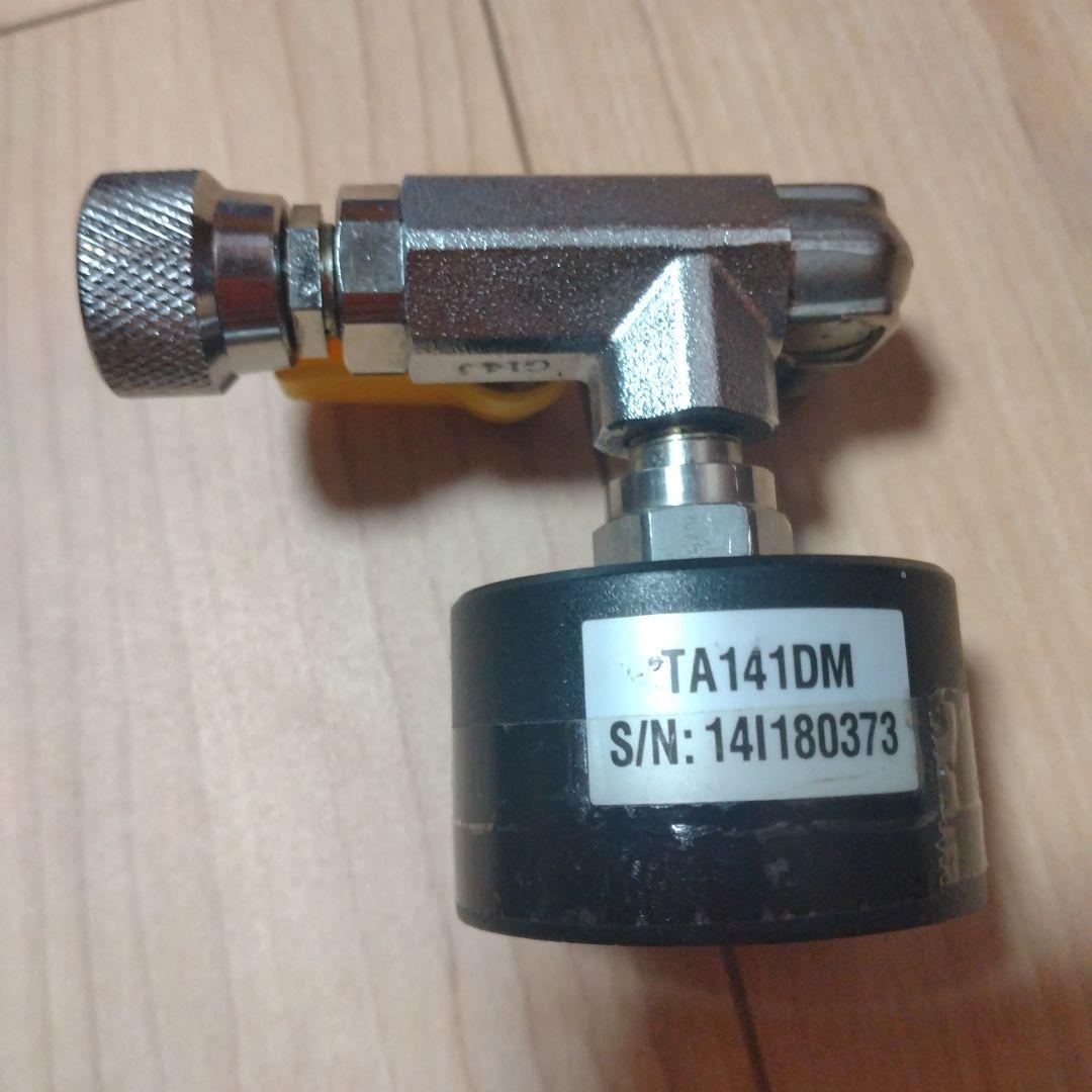 デジタル真空ゲージTASCO TA141DM予備電池付き