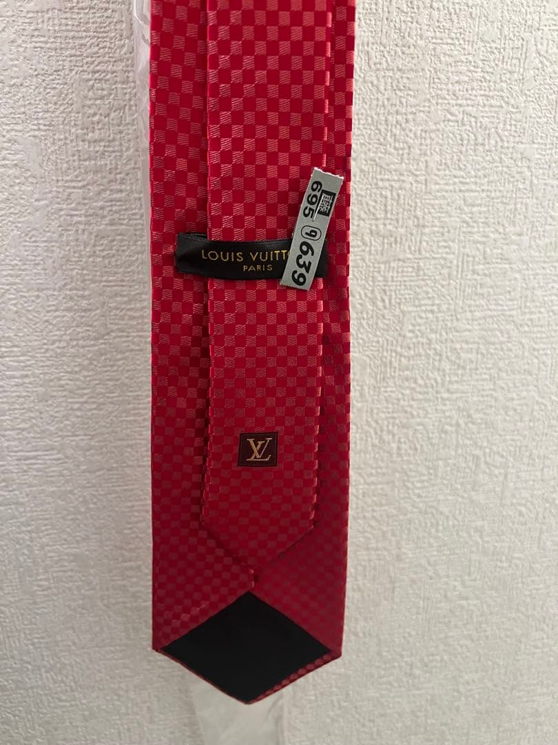ルイヴィトン ネクタイ　美品