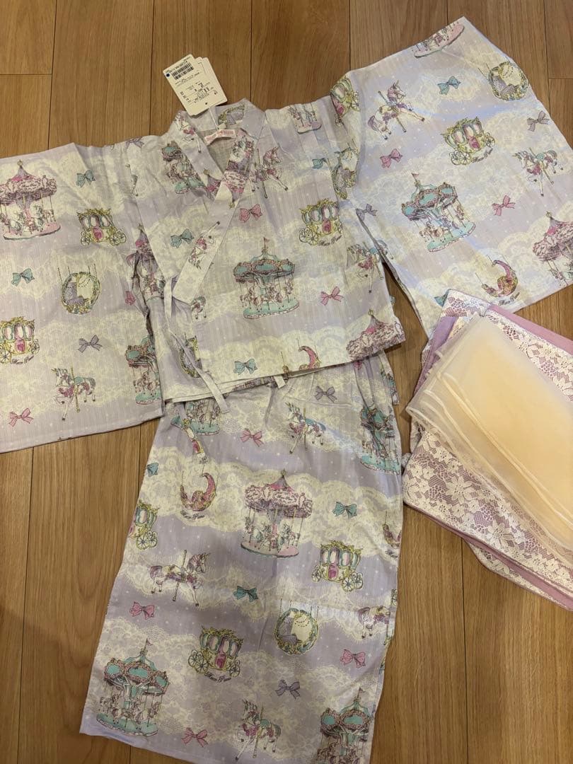 mezzo piano メリーゴランド柄浴衣　新品未使用　120cm