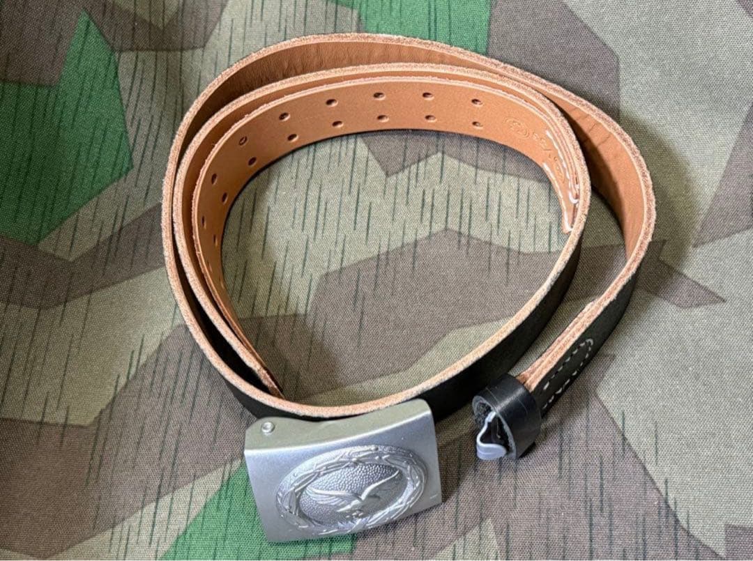 ★さわ★WWⅡドイツ軍降下猟兵用バックル&ベルト＋サスペンダー(レプリカ）