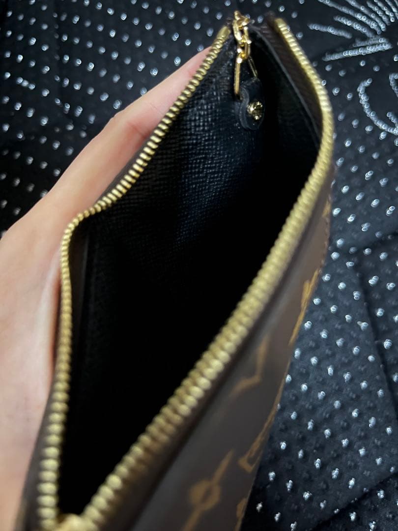 ヴィトン　カードキーケース