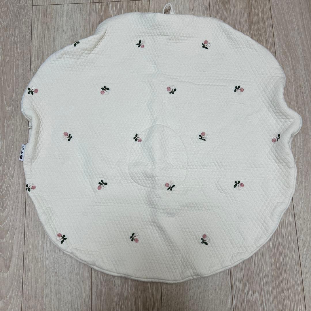 ロトトクッション(吐き戻し防止・背中スイッチ予防)ツートンチェリー柄