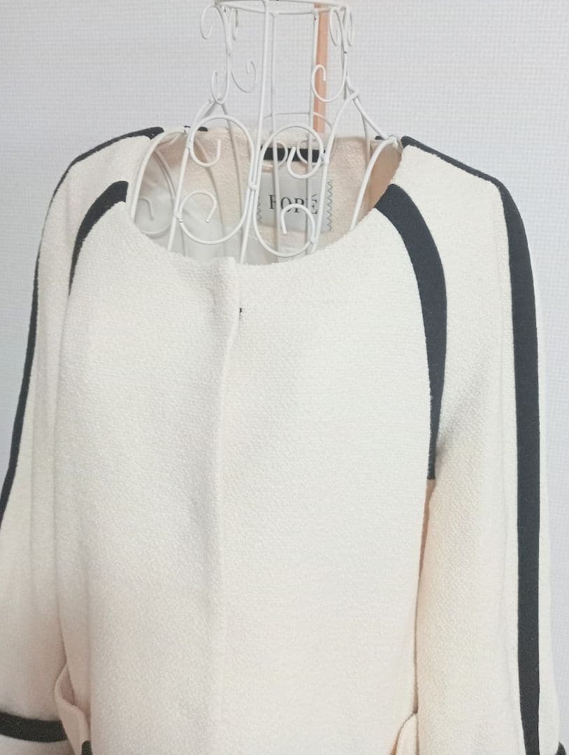 ROPE' リントン ツイード 黒パイピング ホワイトノーカラーコート M