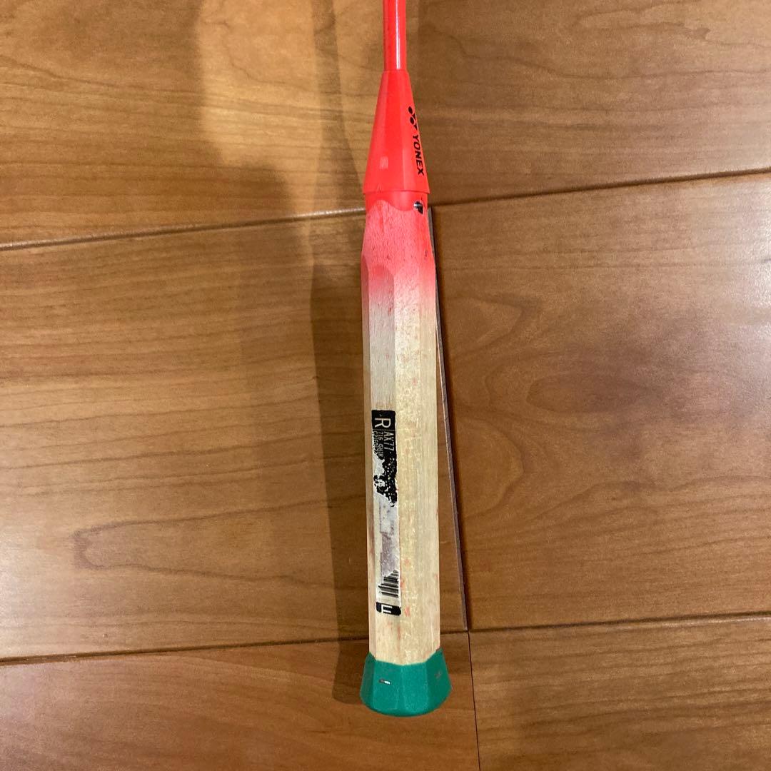 YONEX アストロクス77 バドミントンラケット 4UG5