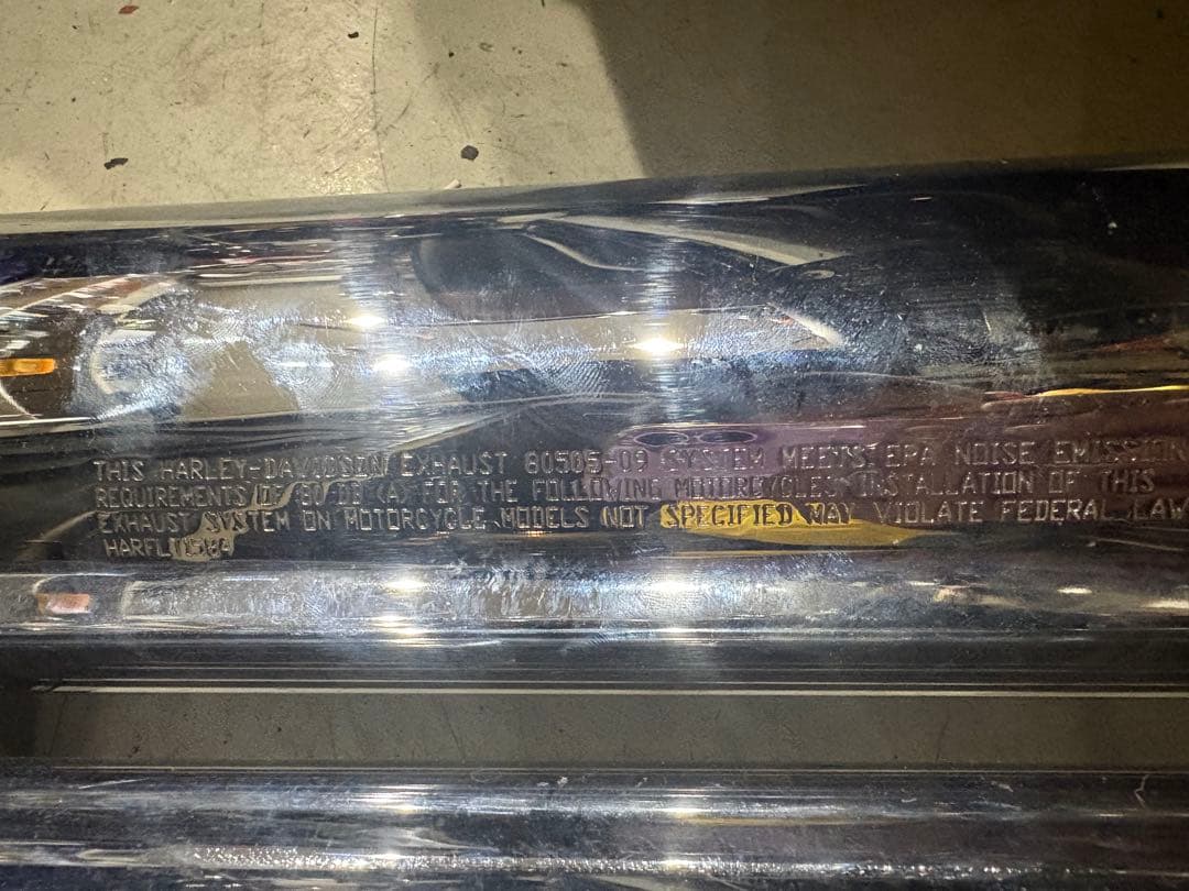 Screamin' Eagle スラッシュダウンマフラー