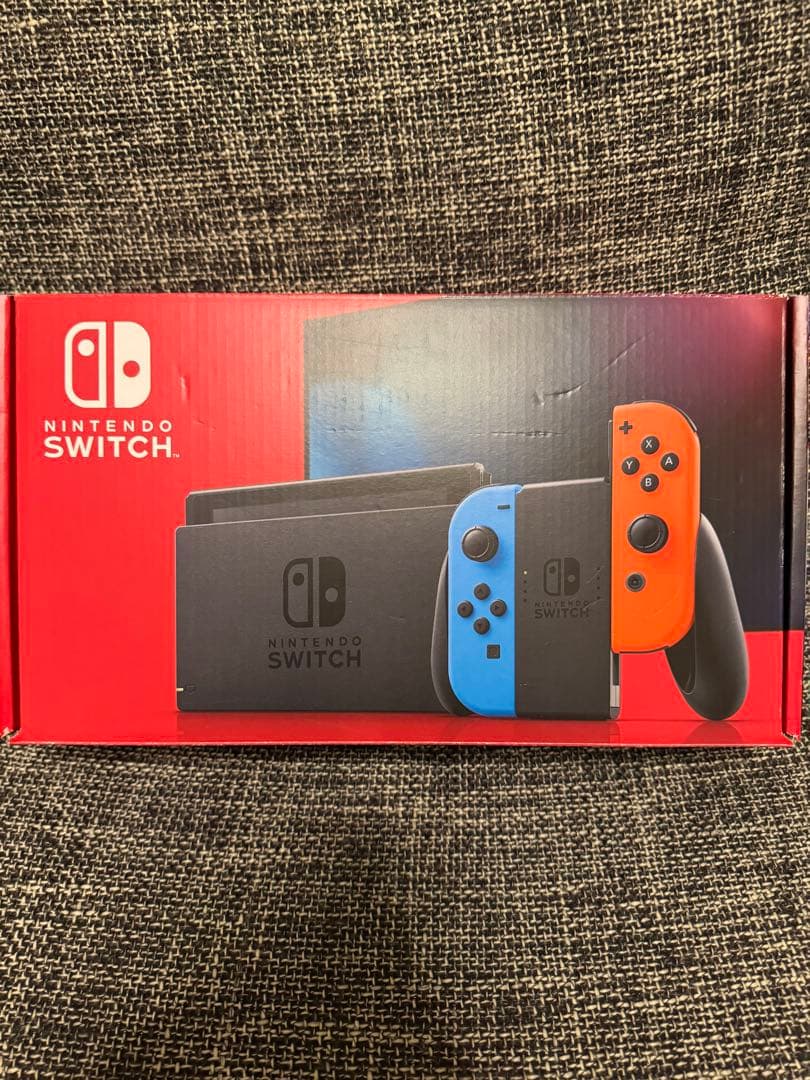 未使用 Nintendo Switch 本体（ジョイコン、グリップなし）