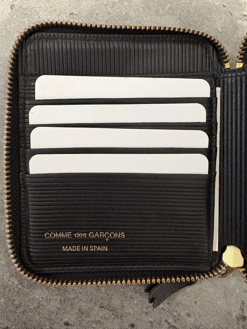 【希少・正規品】コムデギャルソン 二つ折り財布 SA2100 ブラック 箱あり