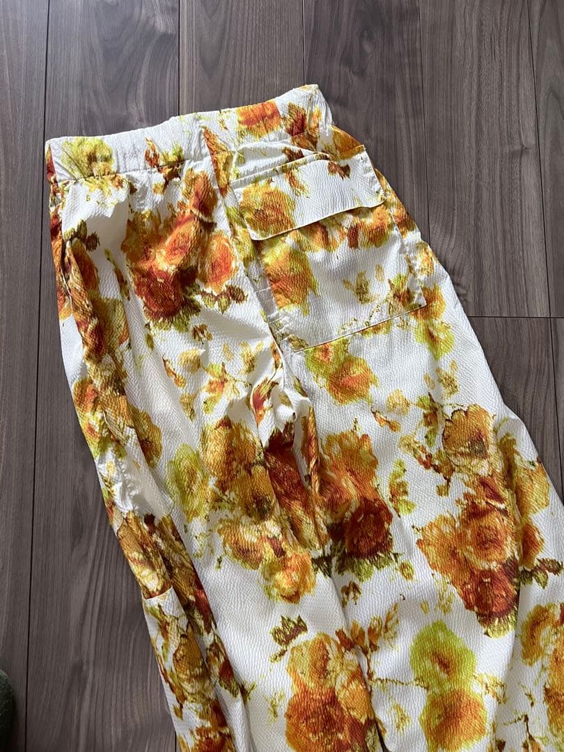 ドリスヴァンノッテン　花柄カジュアルパンツ