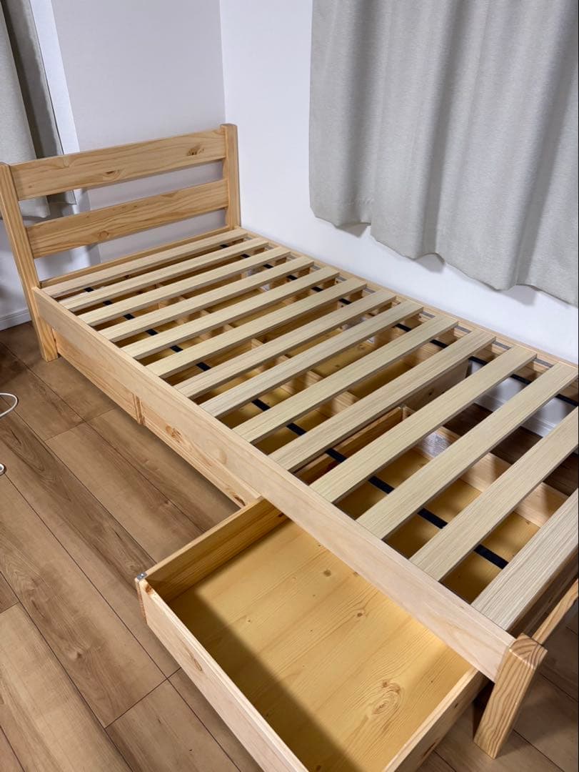 2/14まで出品　引き取り限定　無印良品　木製ベッドパイン材　シングルベッド