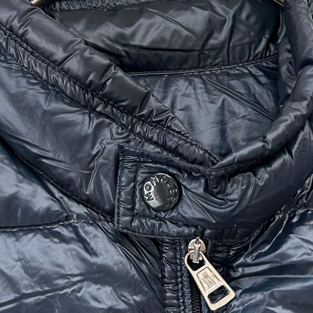 モンクレール ダウンベスト GUI ワッペン ネイビー 0