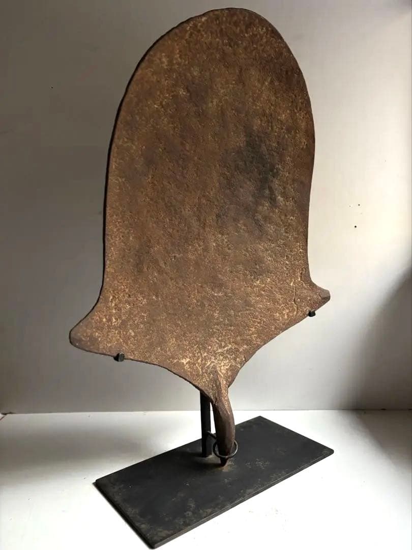 566 骨董 アンティーク アフリカ ナイジェリア アンガス族 貨幣 鉄製 希少