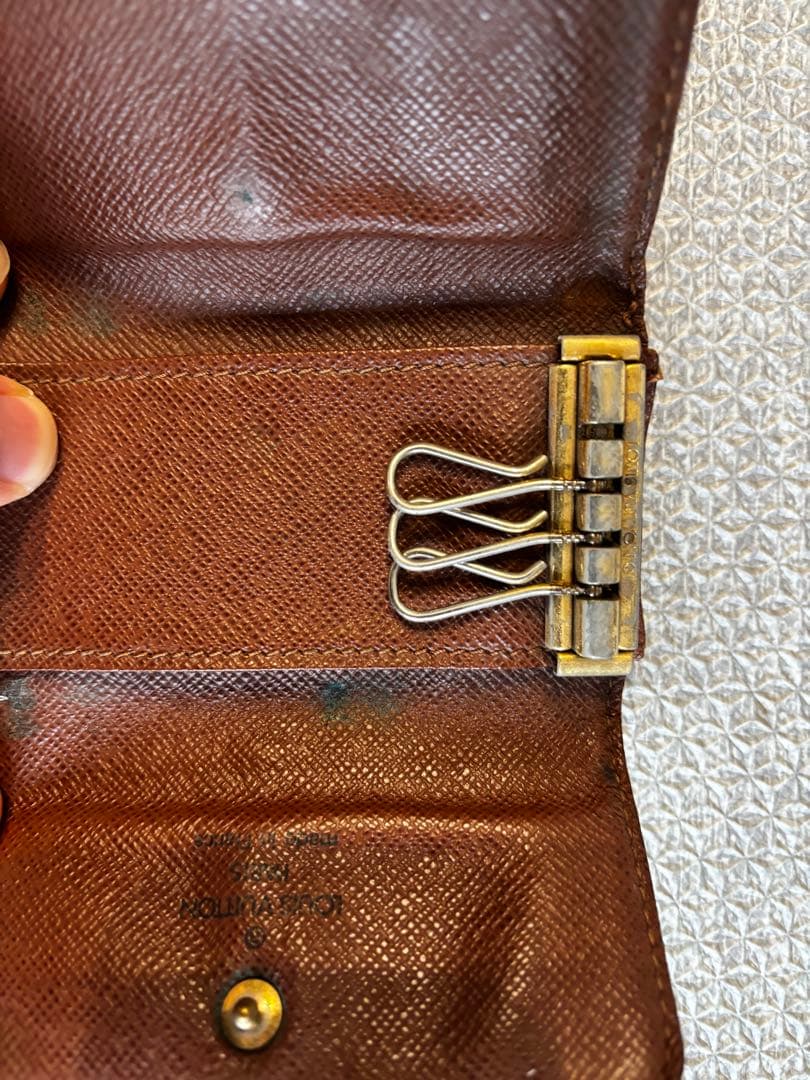 PRADA マネークリップ　財布　+オマケ