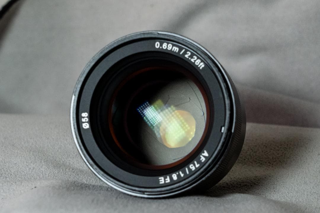 SAMYANG AF 75mm F1.8 FE レンズ　Eマウント フルサイズ
