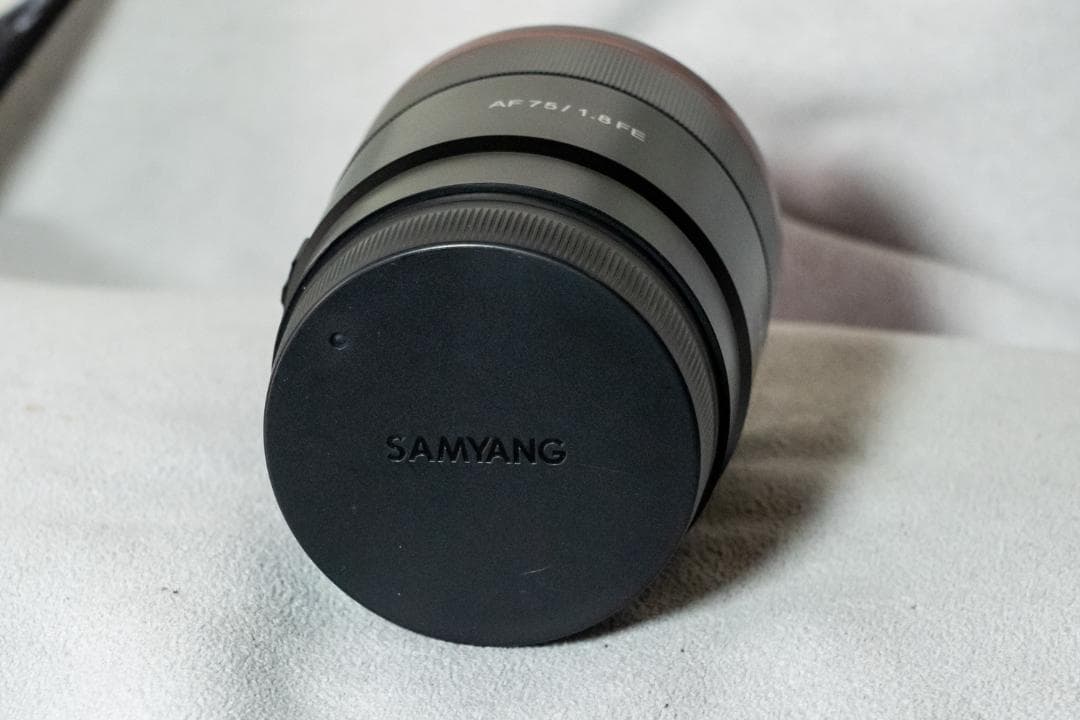 SAMYANG AF 75mm F1.8 FE レンズ　Eマウント フルサイズ