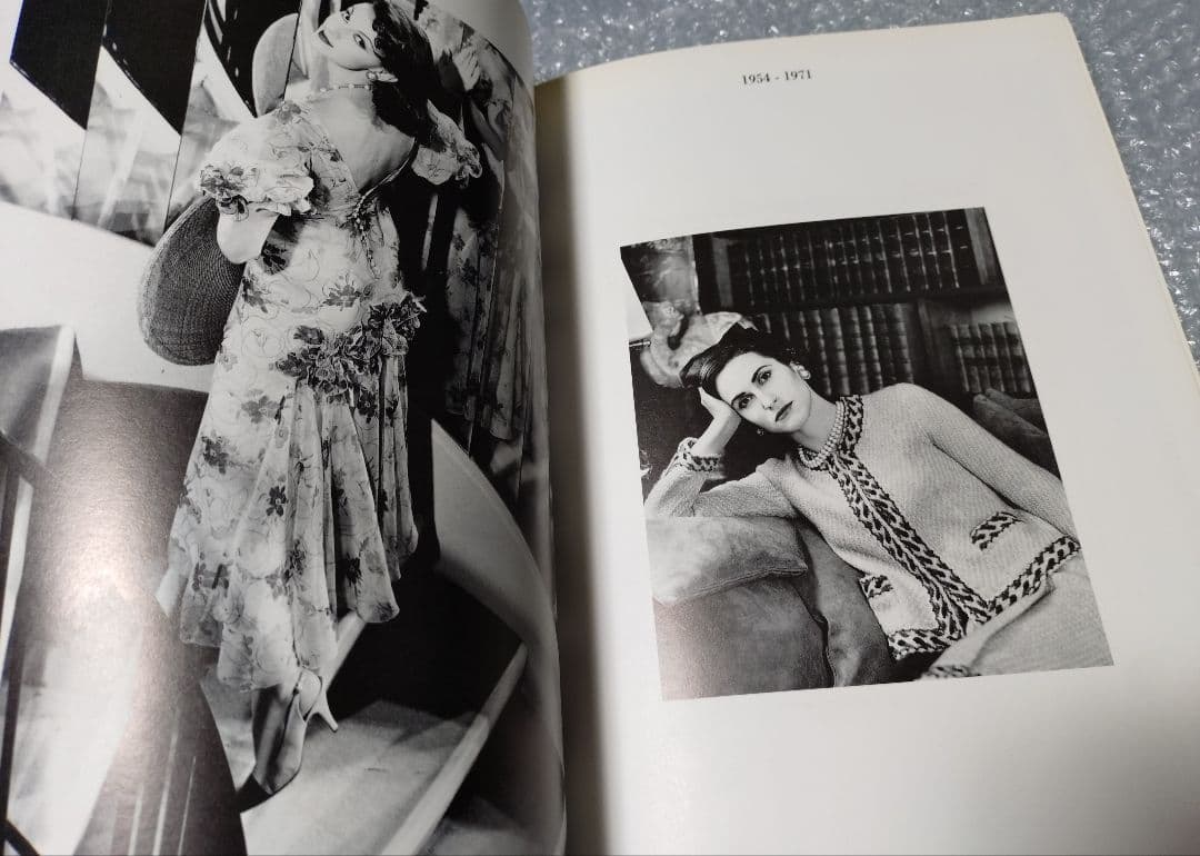シャネル CHANEL OUVERTURE 〜 洋書 カール・ラガーフェルド