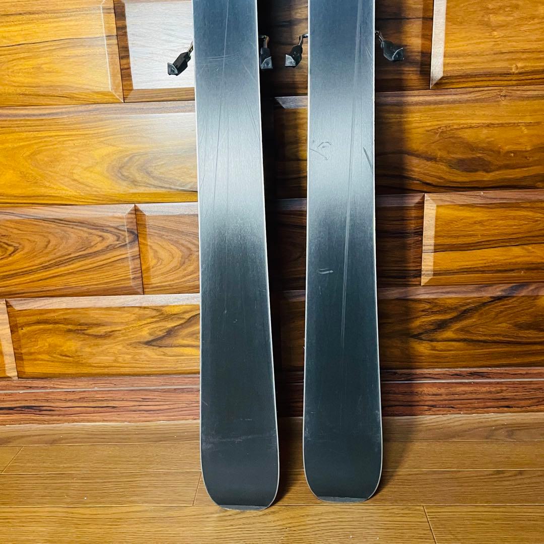 ATOMIC スキー板「NOMAD SMOKE」 164cm ビンディング付き