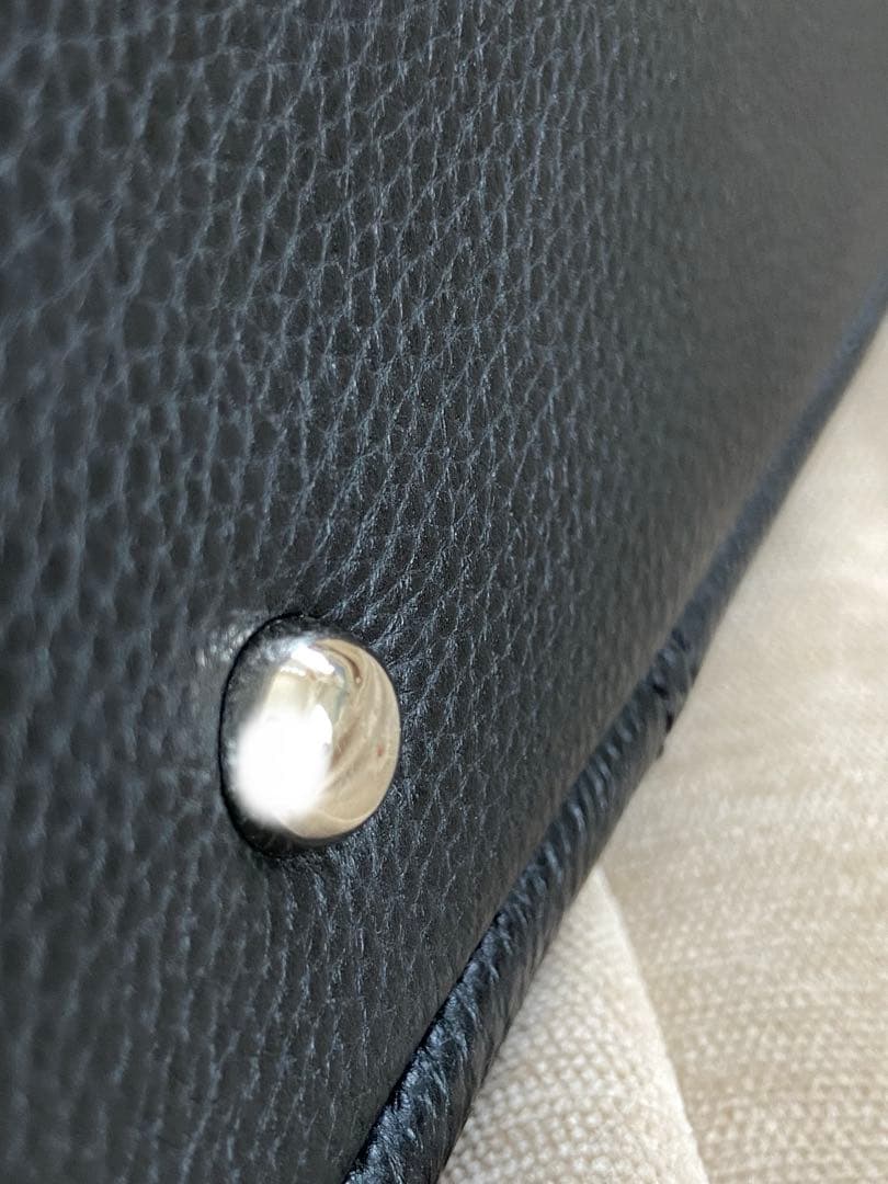 人気モデル バーニーズニューヨーク トートバッグ 肩掛け シボ革 レザー