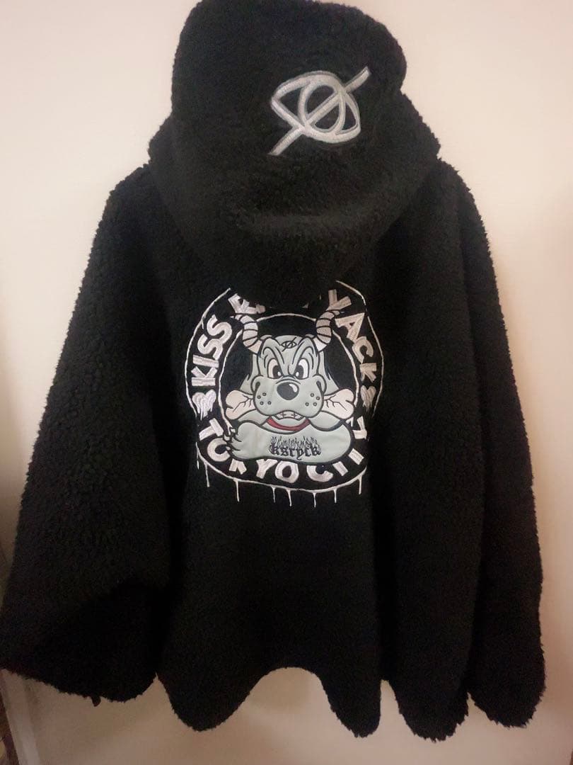 ちわわ　GALFY × KRY コラボ「もこもこあのらっく」ブラック