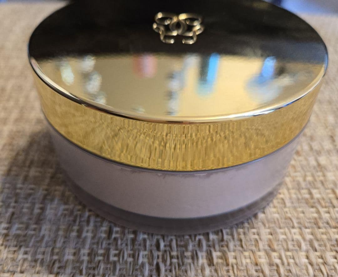 【残量9割以上】ゲラン パリュールゴールド スキン D-マイクロパウダー 01