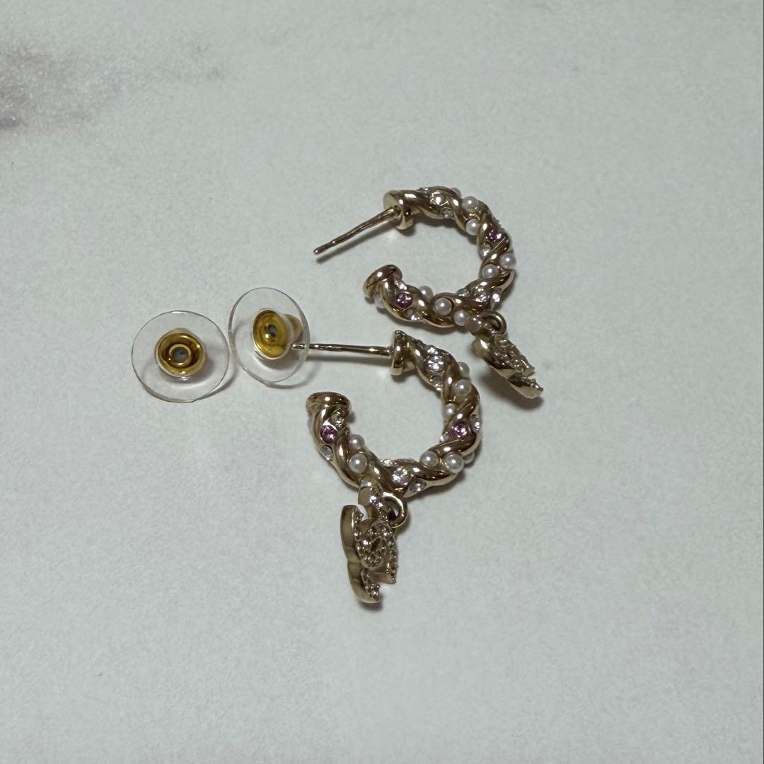CHANEL フープロゴピアス　美品